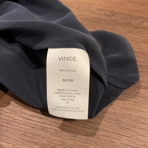 Vince, 100% silk, size medium tunic blouse, - Picture 4 of 4